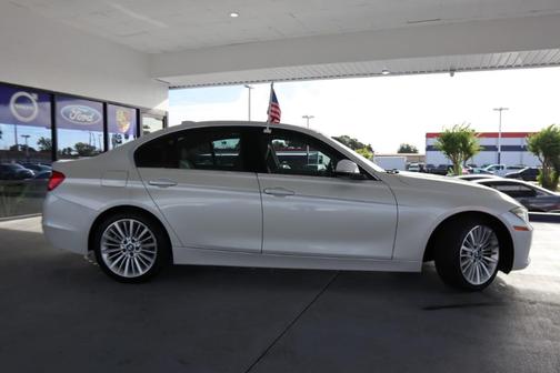2015 BMW 328 i