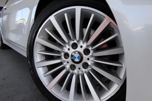 2015 BMW 328 i
