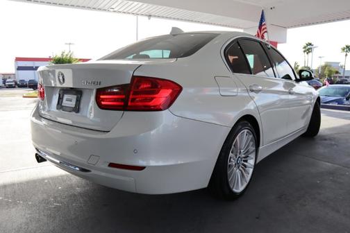 2015 BMW 328 i