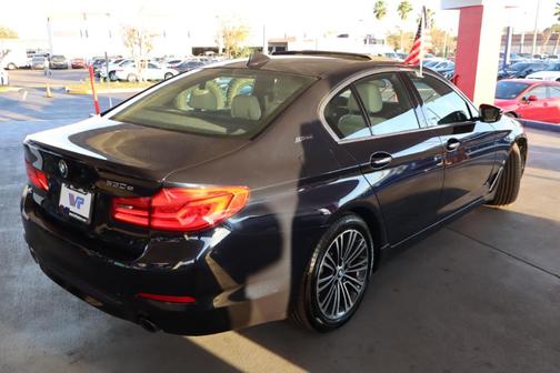 2018 BMW 530e xDrive iPerformance