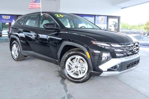 Black 2026 Hyundai TUCSON SE
