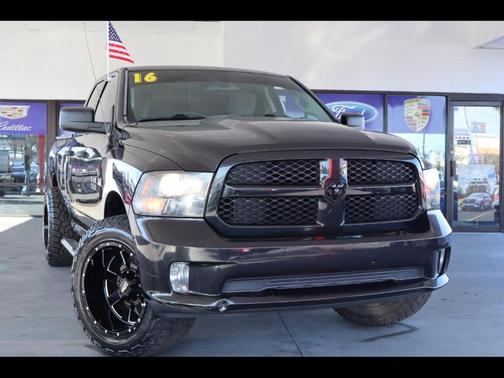 2016 RAM 1500 Tradesman/Express