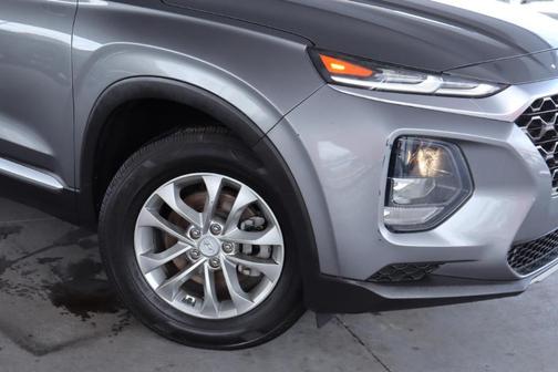Gray 2020 Hyundai SANTA FE 2.4 SE