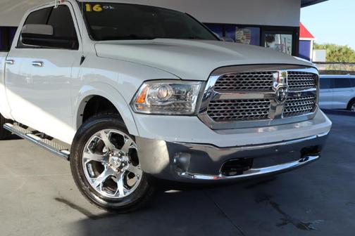 2016 RAM 1500 Laramie