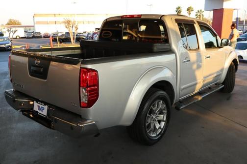 2019 Nissan Frontier SL