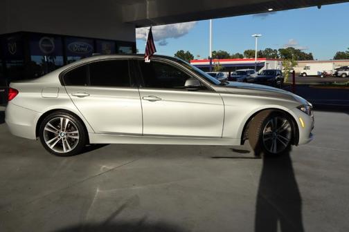 2016 BMW 328 i