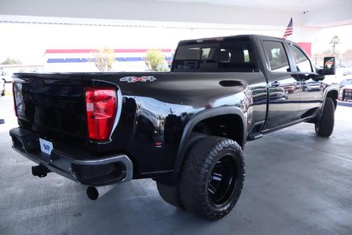 2022 Chevrolet Silverado 3500 LT