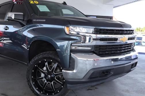 Gray 2020 Chevrolet Silverado 1500 LT