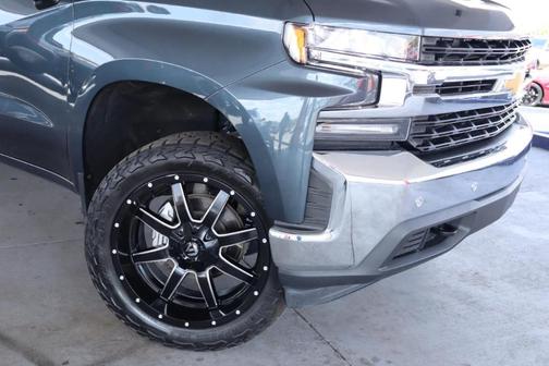 Gray 2020 Chevrolet Silverado 1500 LT
