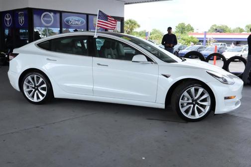 White 2018 Tesla Model 3 Mid Range