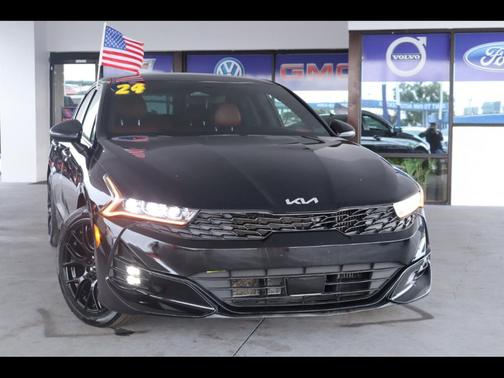 2024 Kia K5 GT-Line