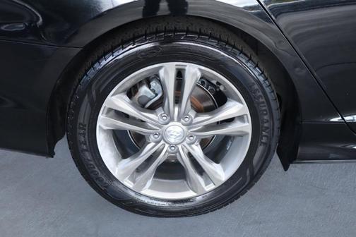 2018 Hyundai SONATA Limited