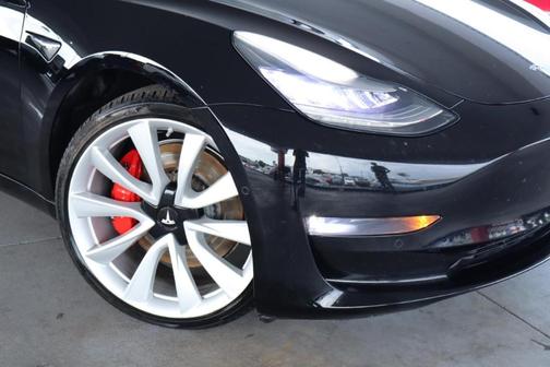 Black 2018 Tesla Model 3