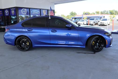 2020 BMW 330 i xDrive