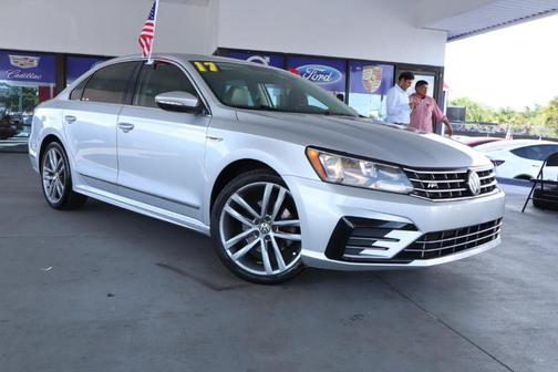Reflex Silver Metallic 2017 Volkswagen Passat 1.8T R-Line