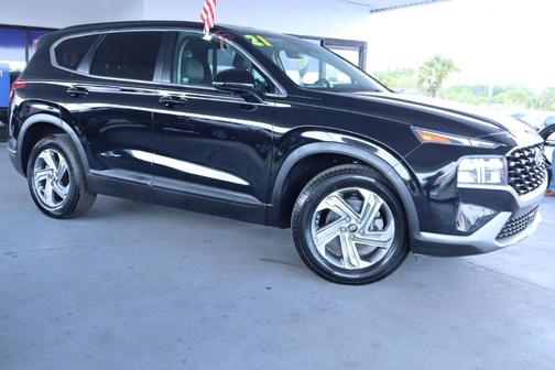 Black 2021 Hyundai SANTA FE SE