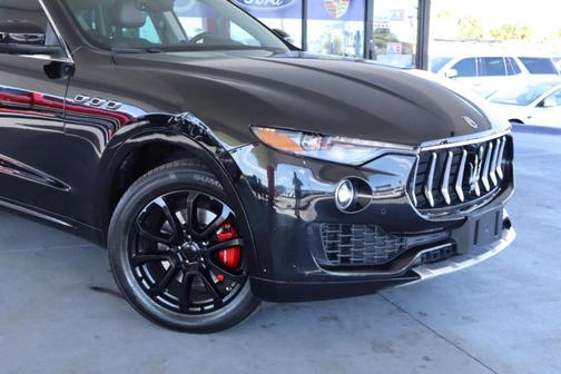 2017 Maserati Levante Base