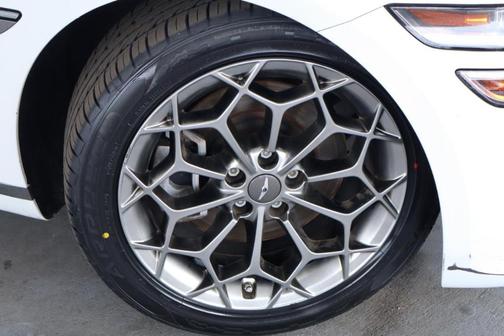 White 2021 Genesis G80 2.5T