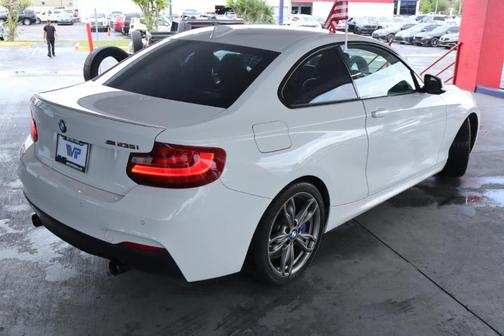 White 2015 BMW M235 i