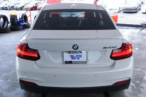 White 2015 BMW M235 i
