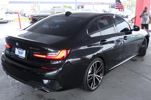 Black 2022 BMW M340 i