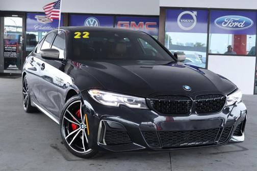 Black 2022 BMW M340 i