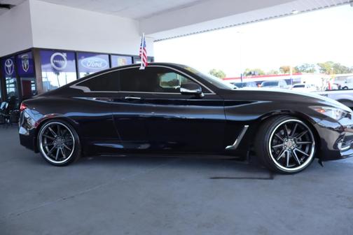 2017 INFINITI Q60 3.0T Premium