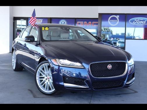 2016 Jaguar XF 35t Prestige