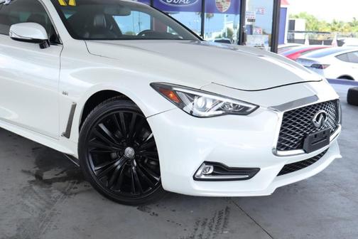 White 2017 INFINITI Q60 3.0T Premium