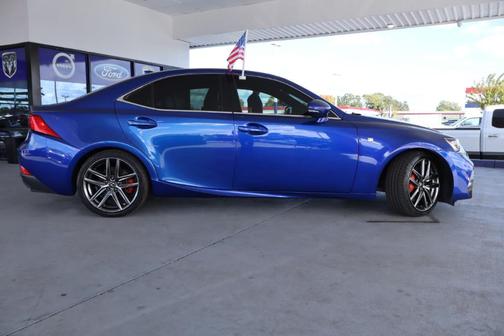 2019 Lexus IS 300 Base