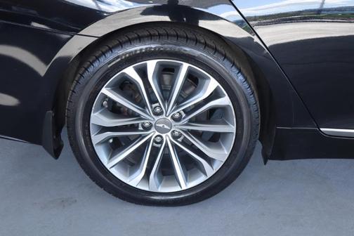 2016 Hyundai Genesis 3.8