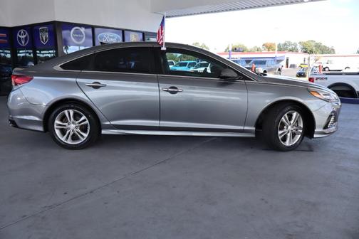 2018 Hyundai SONATA Limited