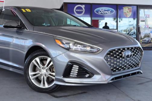 2018 Hyundai SONATA Limited