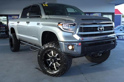 2014 Toyota Tundra SR5