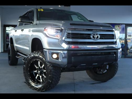 2014 Toyota Tundra SR5