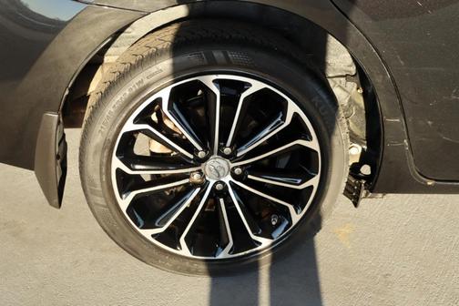 2016 Toyota Corolla S w/Special Edition Pkg