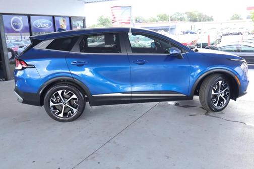 Blue 2023 Kia Sportage EX