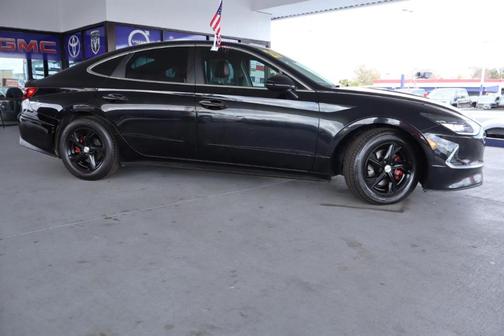 2020 Hyundai SONATA SE