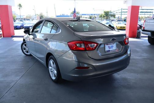 2018 Chevrolet Cruze LT