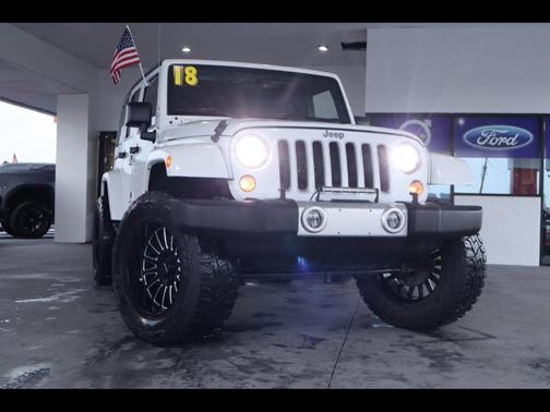 White 2018 Jeep Wrangler JK Unlimited Sahara