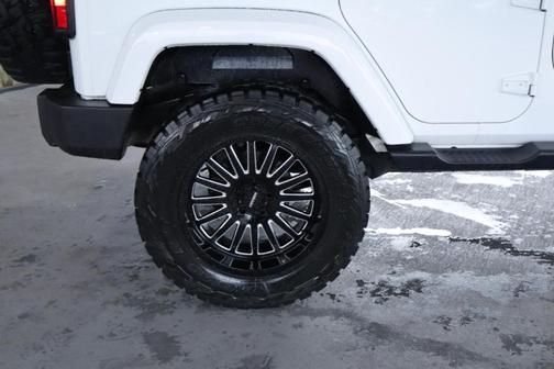 White 2018 Jeep Wrangler JK Unlimited Sahara