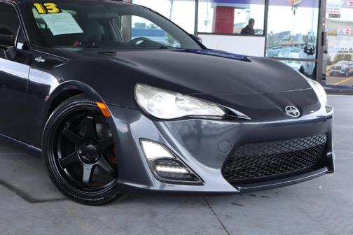 2013 Scion FR-S 