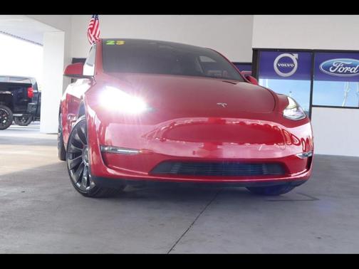 Red Multi 2023 Tesla Model Y Performance