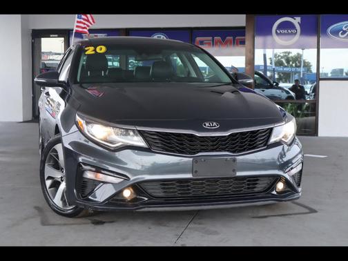 2020 Kia Optima S