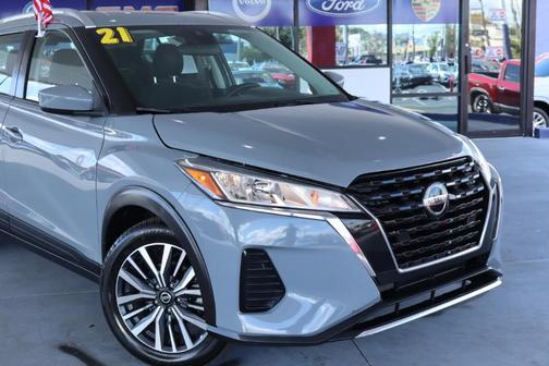 2021 Nissan Kicks SV