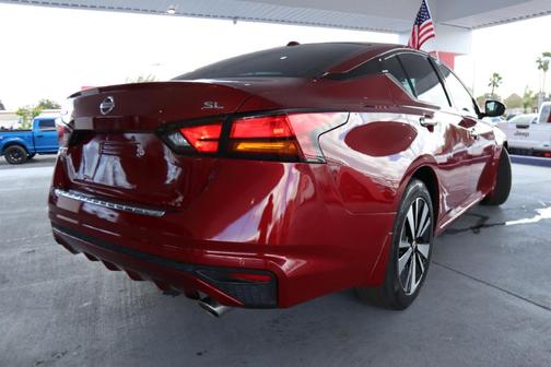 2022 Nissan Altima 2.5 SL