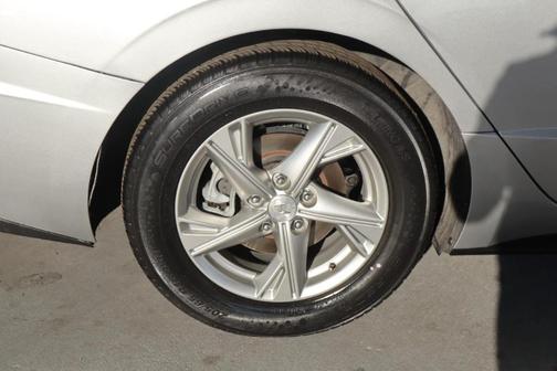 2021 Hyundai SONATA SE