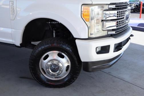 2017 Ford F-350 Lariat Super Duty