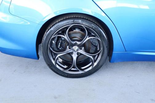 Blue 2018 Alfa Romeo Giulia Base