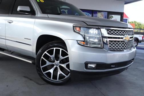 Silver 2016 Chevrolet Tahoe LT